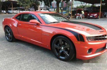 Selling Red Chevrolet Camaro 2010 at 1324 km