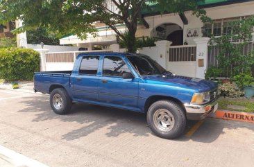 Selling Toyota Hilux 1997 Manual Diesel in Pasig