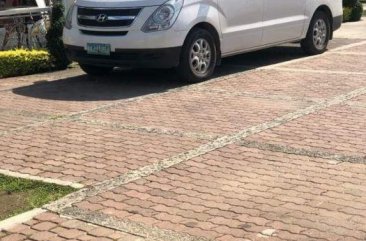 2nd Hand Hyundai Starex 2012 for sale in Carmona