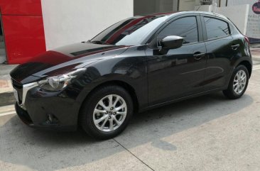 Sell 2nd Hand 2017 Mazda 2 Hatchback in Quezon City