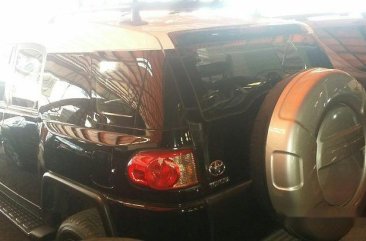 Black Toyota Fj Cruiser 2014 at 38000 km for sale