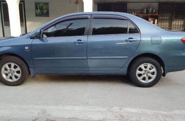 Selling Toyota Altis 2004 at 90000 km in San Fernando