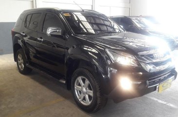 Selling Used Isuzu Mu-X 2016 at 50000 km in San Fernando