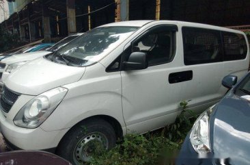 Sell White 2014 Hyundai Grand Starex in Makati