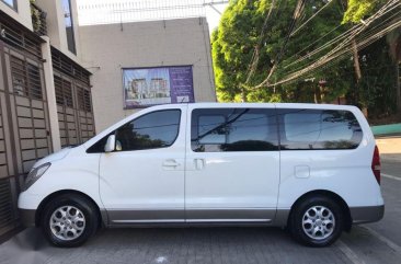 Selling 2nd Hand Hyundai Grand Starex 2010 in Manila