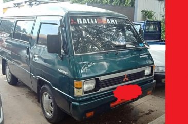 Selling 1997 Mitsubishi L300 Van for sale in Quezon City