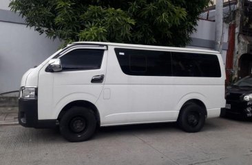 Selling 2nd Hand Toyota Hiace 2017 in Marikina