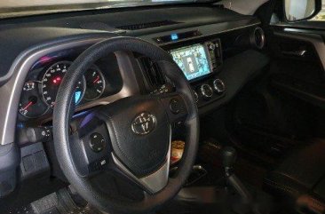 Silver Toyota Rav4 2016 at 4000 km for sale 