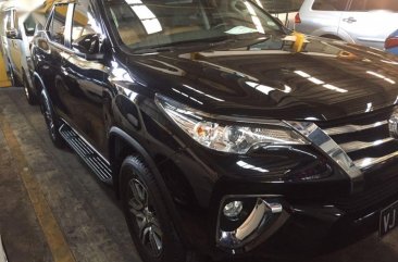 Selling Toyota Fortuner 2017 Manual Diesel in Quezon City