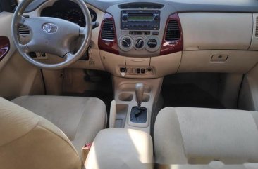 Toyota Innova 2007 at 120000 km for sale