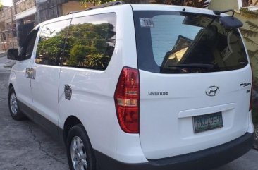 Sell 2nd Hand 2010 Hyundai Grand Starex Manual Diesel in Las Piñas