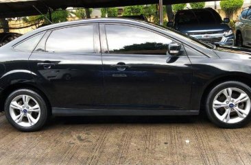 Selling Black Ford Focus 2013 Automatic Gasoline in Cainta