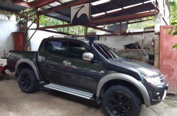 Used Mitsubishi Strada 2012 for sale in Talisay