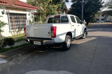 Sell 2nd Hand 2015 Isuzu D-Max in Santa Rosa