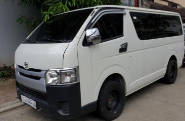 Sell White 2017 Toyota Hiace Manual Diesel at 20000 km in Quezon City