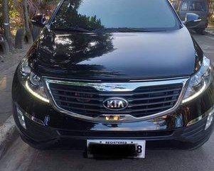 Black Kia Sportage 2014 at 37000 km for sale