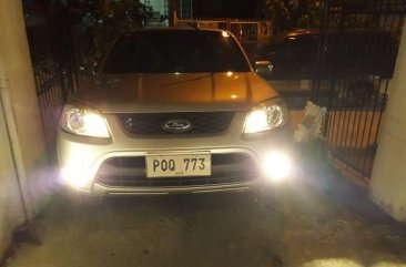 Used Ford Escape 2011 for sale in Taytay