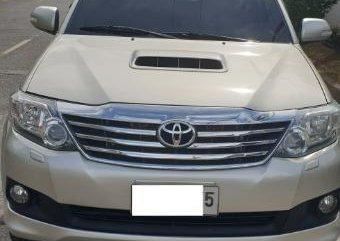 Selling 2nd Hand Toyota Fortuner 2014 in Quezon City