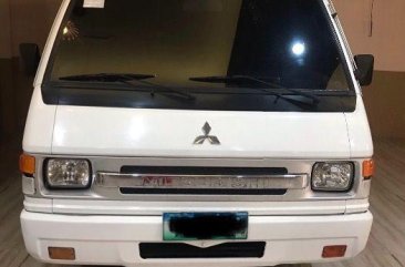 Selling 2nd Hand Mitsubishi L300 2010 in Lucban