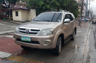 Toyota Fortuner 2006 Automatic Diesel for sale in Quezon City