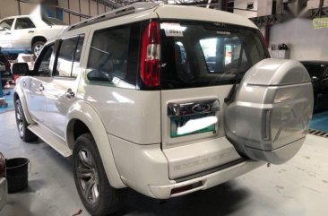 Used Ford Everest 2011 at 70000 km for sale