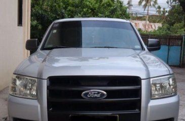 Selling 2nd Hand Ford Ranger 2009 in Lipa