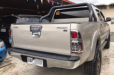 Selling 2nd Hand Toyota Hilux 2014 in Mandaue