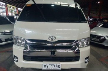 Selling White Toyota Hiace 2017 Automatic Diesel 