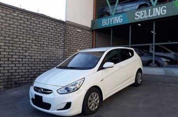 Selling Hyundai Accent 2017 Automatic Diesel in Pasig