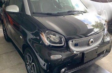 Selling Black Smart Fortwo 2019 in Manila