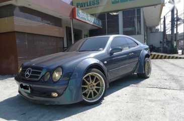 Selling 2nd Hand Mercedes-Benz 320 1999 in Pasig