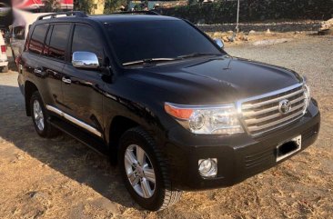 Sell Used 2015 Toyota Land Cruiser Automatic Diesel in Pasig