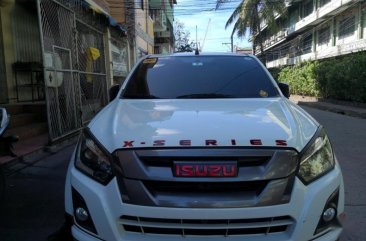 Selling Used Isuzu D-Max 2017 Automatic Diesel at 50000 km in Olongapo