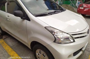 Selling 2nd Hand Toyota Avanza 2012 in Makati