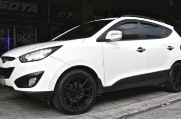 Selling Hyundai Tucson 2010 at 70000 km in Pasay