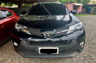 2nd Hand Toyota Rav4 2015 Automatic Gasoline for sale in Talisay