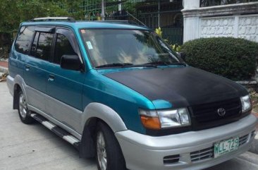 Selling 2nd Hand Toyota Revo 2000 in Quezon City