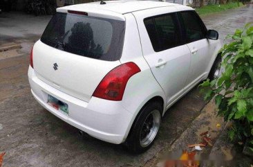 White Suzuki Swift 2007 for sale Automatic