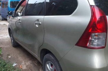 Selling Toyota Avanza 2013 Manual Gasoline in Mandaue