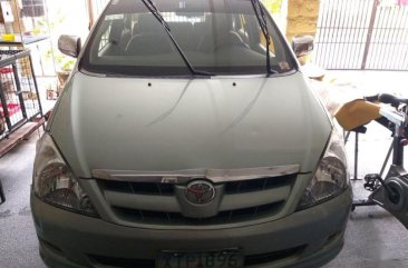 Selling Toyota Innova 2005 Automatic Diesel in Manila