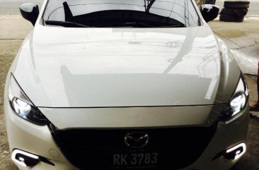 Sell 2nd Hand 2017 Mazda 3 Automatic Gasoline at 10000 km in Quezon City