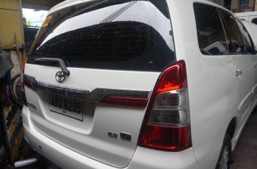 Selling White Toyota Innova 2015 Automatic Diesel in Manila