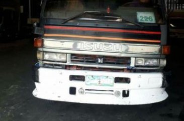 2nd Hand Isuzu Forward 2005 Manual Diesel for sale in Pasay