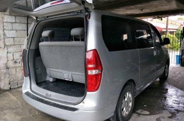 2nd Hand Hyundai Starex 2009 for sale in Makati