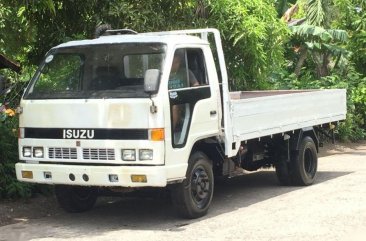 Selling Isuzu Elf Truck for sale in San Andres