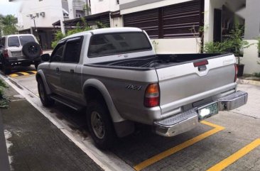 White Mitsubishi Strada 2001 for sale in Quezon City