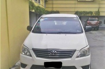 White Toyota Innova 2014 Manual Diesel for sale in Pasay