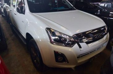 Sell White 2017 Isuzu D-Max in Quezon City