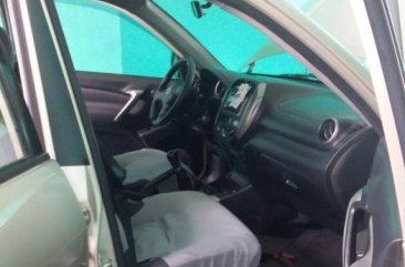 Toyota Rav4 2004 Manual Gasoline for sale in Mandaluyong