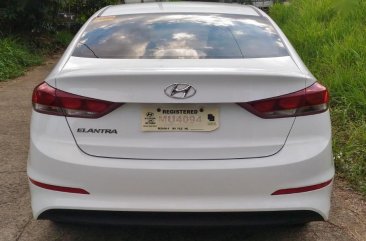 Selling Hyundai Elantra 2018 at 9000 km in Quezon City